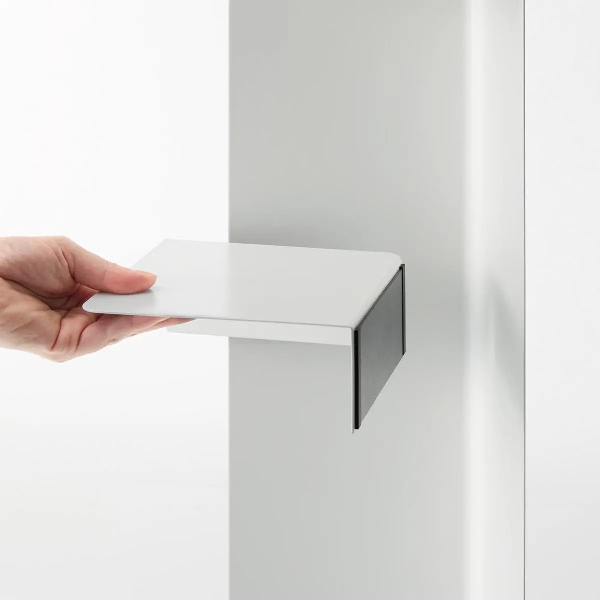 山崎実業株式会社 TOWER キャスターツキスリムトイレラック WH 1489